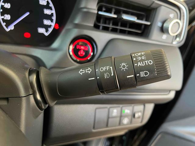 ヴェゼル ｅ：ＨＥＶ　Ｘ　社外ナビ　ＥＴＣ　バックカメラ　クリアランスソナー　オートクルーズコントロール　レーンアシスト　衝突被害軽減システム　ＴＶ　オートライト　ＬＥＤヘッドランプ　純正アルミホイール　スマートキー（26枚目）