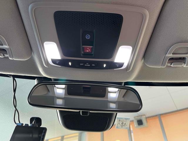 ヴェゼル ｅ：ＨＥＶ　Ｘ　社外ナビ　ＥＴＣ　バックカメラ　クリアランスソナー　オートクルーズコントロール　レーンアシスト　衝突被害軽減システム　ＴＶ　オートライト　ＬＥＤヘッドランプ　純正アルミホイール　スマートキー（31枚目）