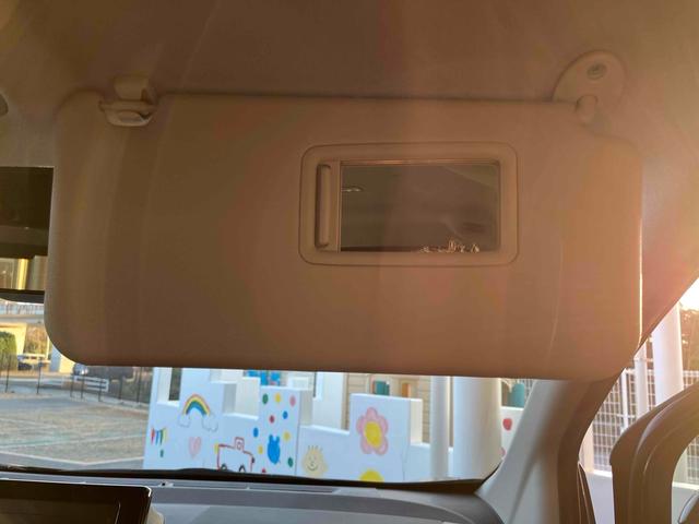 シエンタ ハイブリッドＸ　片側電動スライドドア　クリアランスソナー　オートクルーズコントロール　レーンアシスト　衝突被害軽減システム　オートマチックハイビーム　オートライト　ＬＥＤヘッドランプ　スマートキー　電動格納ミラー（38枚目）