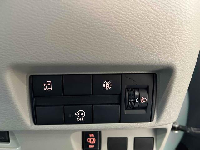 ルークス Ｘ　純正ナビ　全周囲カメラ　片側電動スライドドア　ＴＶ　クリアランスソナー　オートライト　スマートキー　アイドリングストップ　電動格納ミラー　ベンチシート　ＣＶＴ　ＵＳＢ　ステアリングスイッチ（7枚目）