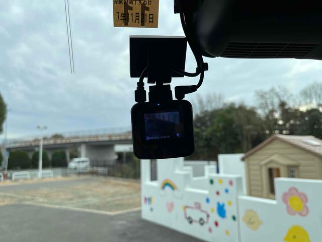 スペーシアギア ハイブリッドＸＺ　バックカメラ　両側電動スライドドア　ナビ　ＴＶ　クリアランスソナー　レーンアシスト　衝突被害軽減システム　オートライト　スマートキー　アイドリングストップ　電動格納ミラー（7枚目）