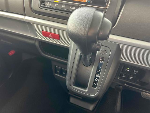 スペーシアギア ハイブリッドＸＺ　バックカメラ　両側電動スライドドア　ナビ　ＴＶ　クリアランスソナー　レーンアシスト　衝突被害軽減システム　オートライト　スマートキー　アイドリングストップ　電動格納ミラー（9枚目）