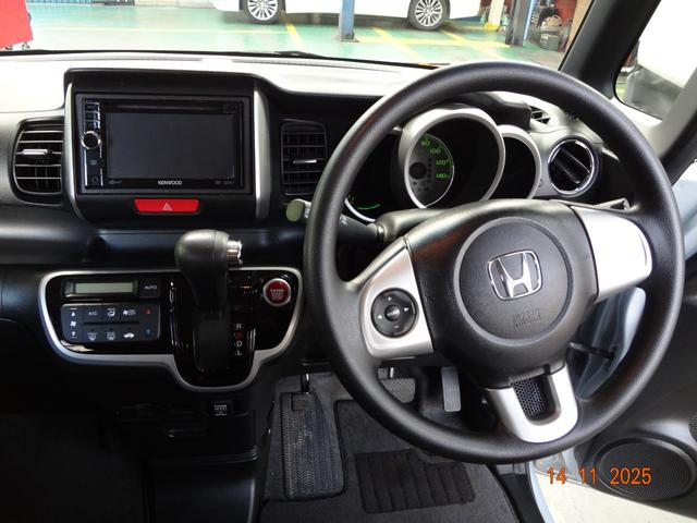 N-BOX G SSパッケージ ナビ・TV・両側パワースライド(10枚目)