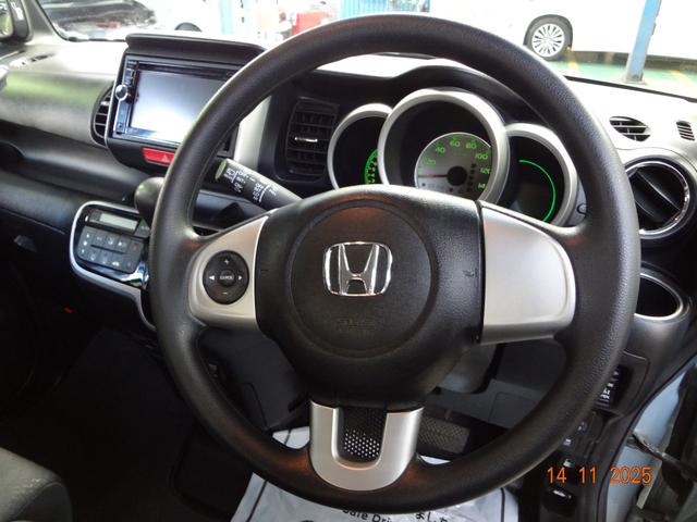 N-BOX G SSパッケージ ナビ・TV・両側パワースライド(11枚目)