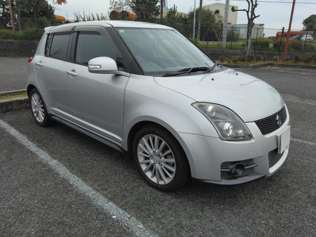 スイフト スポーツ　純正５速ＭＴ・ナビゲーション・ワンセグＴＶ・バックカメラ・ドライブレコーダー・ＨＩＤヘッドライト・フォグライト・純正アルミホイール・ＥＴＣ・純正スポーツシート・スマートキー・オートエアコン（2枚目）