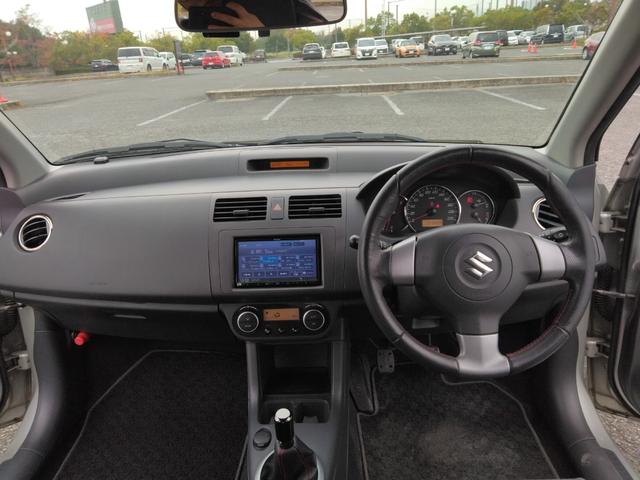 スイフト スポーツ　純正５速ＭＴ・ナビゲーション・ワンセグＴＶ・バックカメラ・ドライブレコーダー・ＨＩＤヘッドライト・フォグライト・純正アルミホイール・ＥＴＣ・純正スポーツシート・スマートキー・オートエアコン（14枚目）