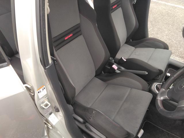 スイフト スポーツ　純正５速ＭＴ・ナビゲーション・ワンセグＴＶ・バックカメラ・ドライブレコーダー・ＨＩＤヘッドライト・フォグライト・純正アルミホイール・ＥＴＣ・純正スポーツシート・スマートキー・オートエアコン（28枚目）