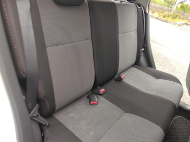 スイフト スポーツ　純正５速ＭＴ・ナビゲーション・ワンセグＴＶ・バックカメラ・ドライブレコーダー・ＨＩＤヘッドライト・フォグライト・純正アルミホイール・ＥＴＣ・純正スポーツシート・スマートキー・オートエアコン（29枚目）