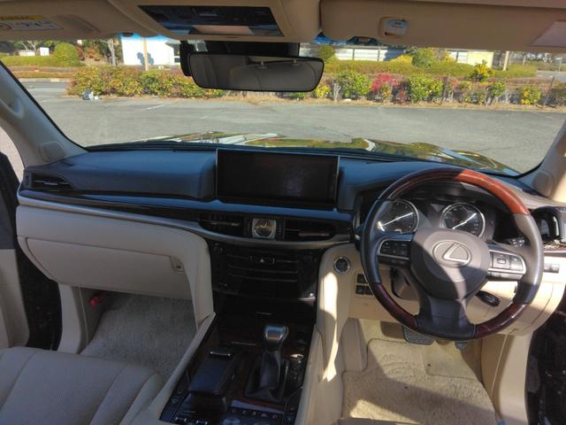 ＬＸ ＬＸ５７０　ムーンルーフ・本革電動シート・シートエアコン・電動リアゲート・純正ナビ・Ｂｌｕｅｔｏｏｔｈ機能・フルセグＴＶ・ドライブレコーダー・クルーズコントロール・３６０°パノラマビューカメラ・クールボックス（25枚目）