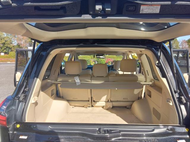 ＬＸ ＬＸ５７０　ムーンルーフ・本革電動シート・シートエアコン・電動リアゲート・純正ナビ・Ｂｌｕｅｔｏｏｔｈ機能・フルセグＴＶ・ドライブレコーダー・クルーズコントロール・３６０°パノラマビューカメラ・クールボックス（48枚目）