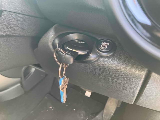 ＭＩＮＩ 　ＥＴＣ　バックカメラ　ナビ　ＴＶ　アルミホイール　キーレスエントリー　ＡＴ　盗難防止システム　ＡＢＳ　ＥＳＣ　ＣＤ　ＵＳＢ　ミュージックプレイヤー接続可　Ｂｌｕｅｔｏｏｔｈ　エアコン（10枚目）