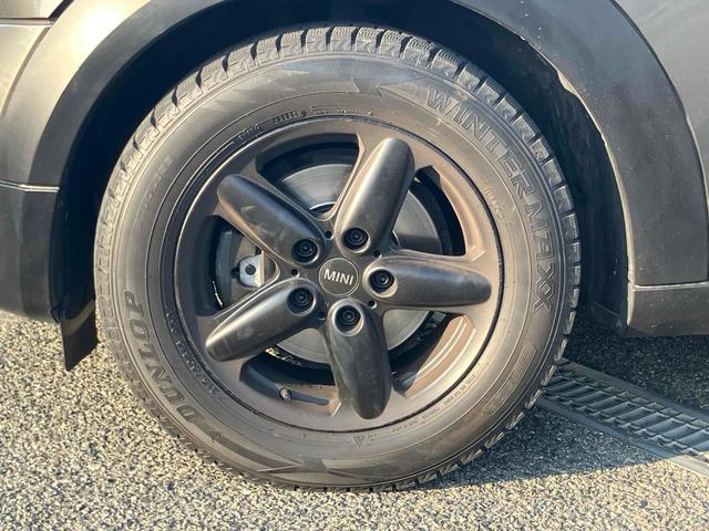 ＭＩＮＩ 　ＥＴＣ　バックカメラ　ナビ　ＴＶ　アルミホイール　キーレスエントリー　ＡＴ　盗難防止システム　ＡＢＳ　ＥＳＣ　ＣＤ　ＵＳＢ　ミュージックプレイヤー接続可　Ｂｌｕｅｔｏｏｔｈ　エアコン（17枚目）