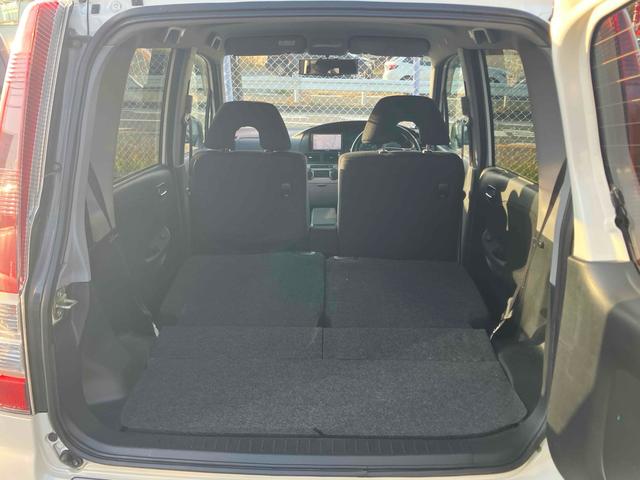 ムーヴ カスタム　ＲＳリミテッド　ＥＴＣ　ナビ　ＨＩＤ　キーレスエントリー　電動格納ミラー　ベンチシート　ＡＴ　ＡＢＳ　アルミホイール　衝突安全ボディ　エアコン　パワーステアリング　パワーウィンドウ（28枚目）