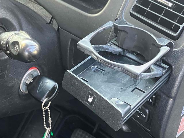 ムーヴ カスタム　ＲＳリミテッド　ＥＴＣ　ナビ　ＨＩＤ　キーレスエントリー　電動格納ミラー　ベンチシート　ＡＴ　ＡＢＳ　アルミホイール　衝突安全ボディ　エアコン　パワーステアリング　パワーウィンドウ（33枚目）