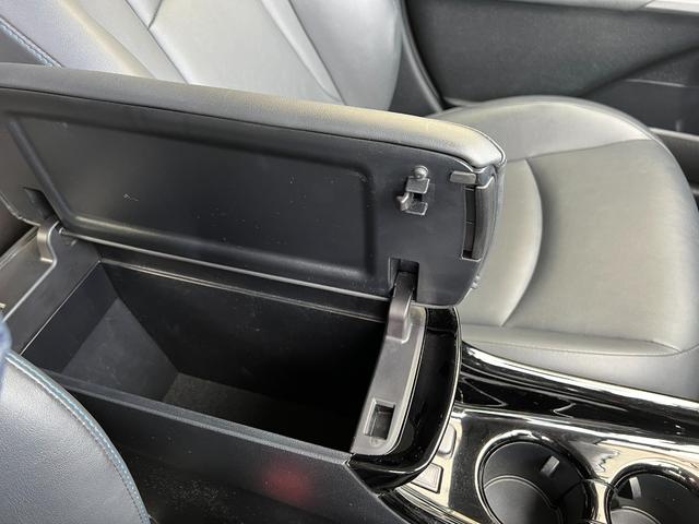 プリウス Ｓツーリングセレクション（25枚目）