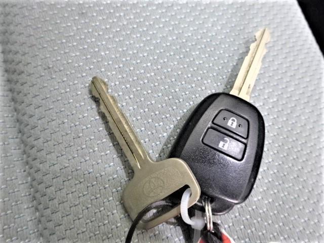 L カロッツェリアオーディオ USB AUX ETC 14インチタイヤ ハロゲンヘッドライト 電動格納ミラー ABS 衝突安全ボディ オートエアコン キーレス エアバック アイドリングストップ(49枚目)