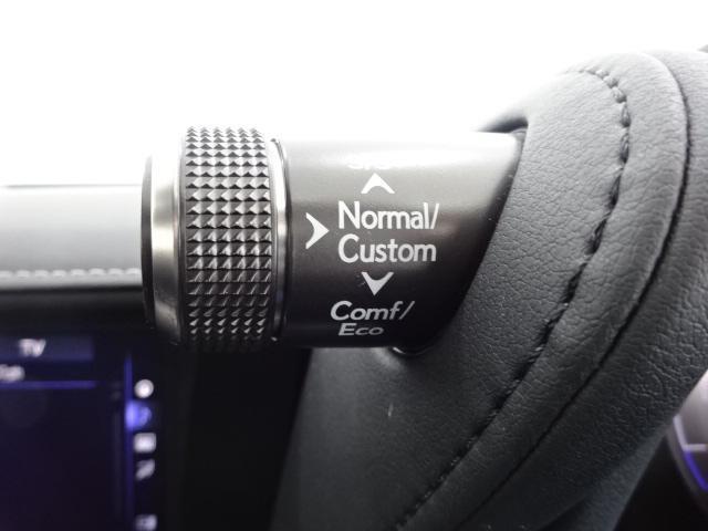 LC500h Sパッケージ カールソン21インチアルミホイール シートヒーター ステアリングヒータ レクサス純正ナビ Bluetooth フルセグTV 三眼LEDヘッドライト 安全ブレーキ クルーズコントロール オートハイビーム(21枚目)