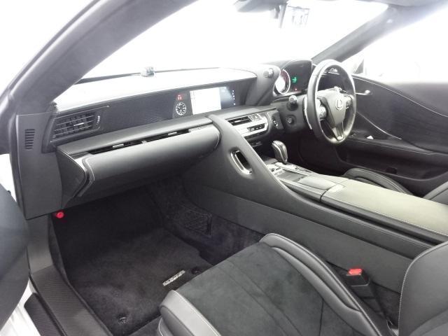 LC500h Sパッケージ カールソン21インチアルミホイール シートヒーター ステアリングヒータ レクサス純正ナビ Bluetooth フルセグTV 三眼LEDヘッドライト 安全ブレーキ クルーズコントロール オートハイビーム(32枚目)