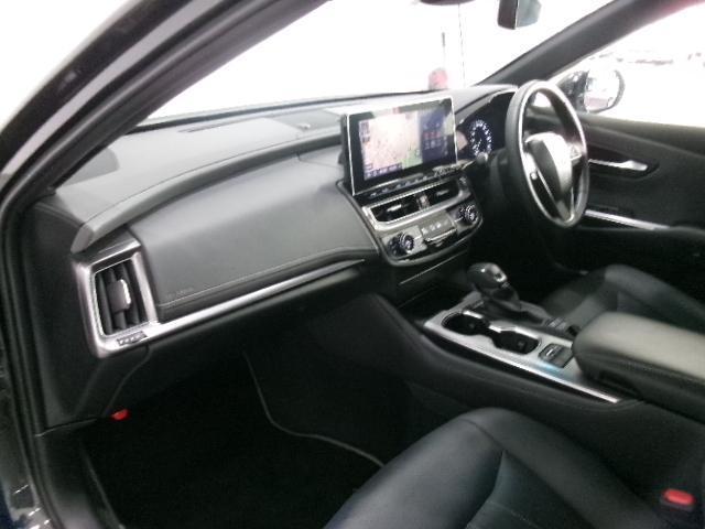RS リミテッドII BSM トヨタセーフティセンス レザーシート 純正12.3型ナビ Bluetooth フルセグTV シートヒーター クルーズコントロール LEDヘッドライト オートハイビーム パワーシート(26枚目)