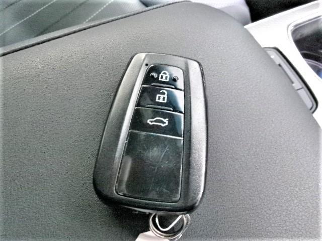 RS リミテッドII BSM トヨタセーフティセンス レザーシート 純正12.3型ナビ Bluetooth フルセグTV シートヒーター クルーズコントロール LEDヘッドライト オートハイビーム パワーシート(47枚目)