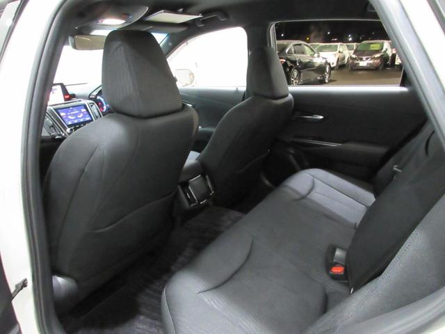 RS TRDエアロ・LDA・シートヒーター・パワーシート・トヨタ純正マルチナビ・レーダークルーズコントロール・Bluetooth・2.0ETC・バックカメラ・フルセグ・ステアリングヒーター・コーナーセンサー(26枚目)