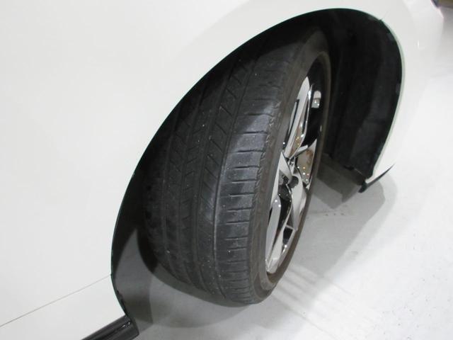 RS TRDエアロ・LDA・シートヒーター・パワーシート・トヨタ純正マルチナビ・レーダークルーズコントロール・Bluetooth・2.0ETC・バックカメラ・フルセグ・ステアリングヒーター・コーナーセンサー(42枚目)