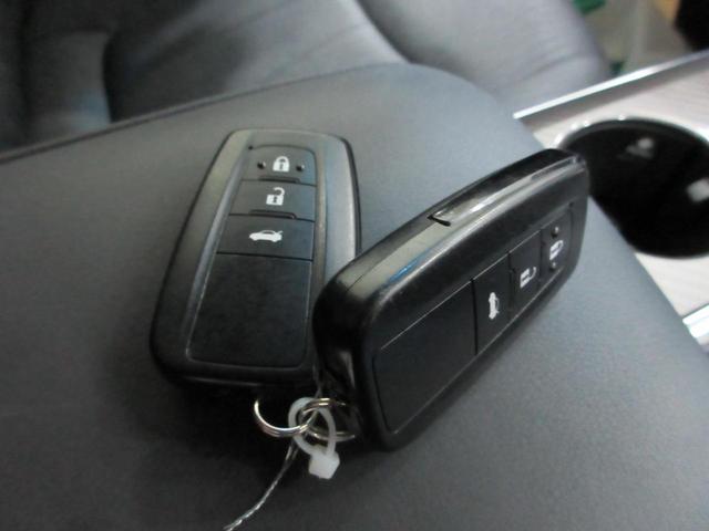 RS TRDエアロ・LDA・シートヒーター・パワーシート・トヨタ純正マルチナビ・レーダークルーズコントロール・Bluetooth・2.0ETC・バックカメラ・フルセグ・ステアリングヒーター・コーナーセンサー(52枚目)