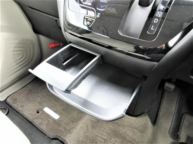 X 安全ブレーキ・コーナーセンサー・純正ナビ・Bluetooth・フルセグTV・バックカメラ・ETC・ハロゲンライト(22枚目)