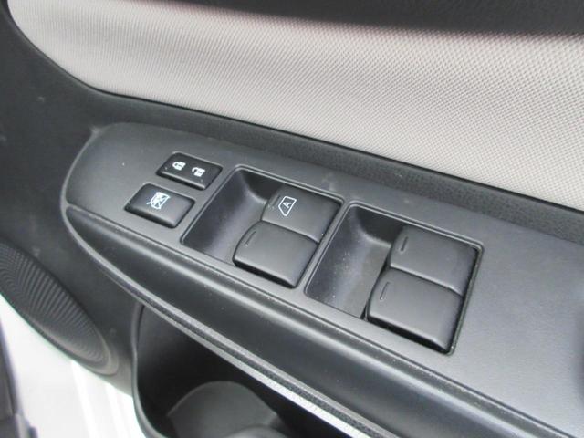 X 禁煙車 衝突軽減ブレーキ 7型ナビ CD ワンセグTV ETC バックカメラ 前後ドライブレコーダー プッシュスタート インテリキー 電動格納ミラー アイドリングストップ ハロゲン 14インチタイヤ(25枚目)