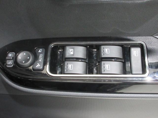 カスタムXスタイルセレクション 禁煙車 両側電動スライド 衝突軽減ブレーキ コーナーセンサー LEDヘッドライト オートハイビーム 純正14インチAW スマートキー AUTOエアコン プッシュスタート AUTOライト 電動格納ミラー(19枚目)