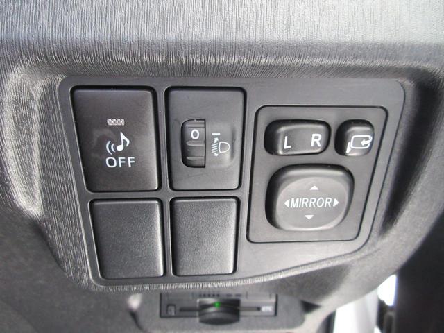 L 禁煙車 純正7型ナビ CD ワンセグTV ETC 15インチAW スマートキー AUTOライト 電動格納ミラー AUTOエアコン アイドリングストップ pushスタート ハロゲンライト ABS(19枚目)