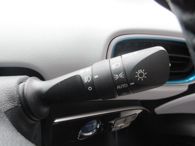 A 禁煙車 BSM LDA HUD 衝突軽減 クルーズコントロール コーナーセンサー LEDヘッドライト 純正7型ナビ CD DVD Bluetooth フルセグTV ドライブレコーダー バックカメラ(18枚目)