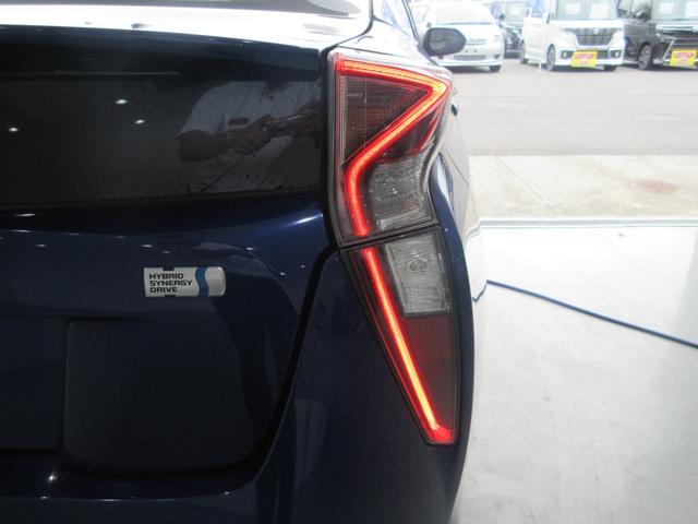 A 禁煙車 BSM LDA HUD 衝突軽減 クルーズコントロール コーナーセンサー LEDヘッドライト 純正7型ナビ CD DVD Bluetooth フルセグTV ドライブレコーダー バックカメラ(49枚目)