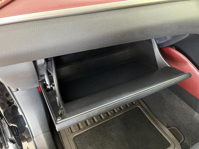 ハリアー プレミアム　アルパイン１０型ナビ　ＰＷバックドア　電動パーキングブレーキ　ＬＥＤヘッドライト　ＣＤ／ＤＶＤ　Ｂｌｕｅｔｏｏｔｈ　フルセグＴＶ　ＰＷシート　クルーズコントロール　バックカメラ　ＨＤＭＩ　ＥＴＣ（46枚目）