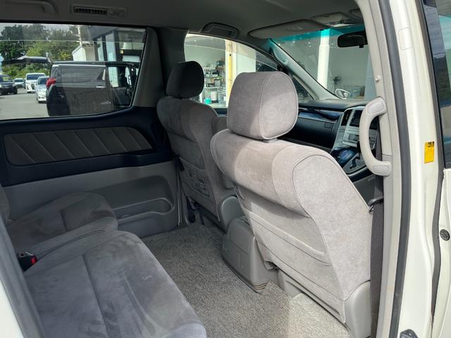 TOYOTA ALPHARD V AS PLATINUM SELECTION