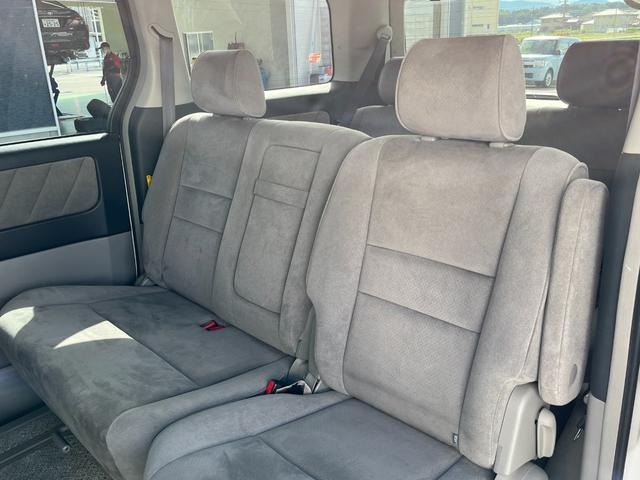 TOYOTA ALPHARD V AS PLATINUM SELECTION