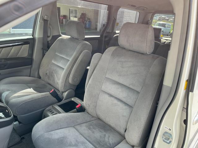 TOYOTA ALPHARD V AS PLATINUM SELECTION