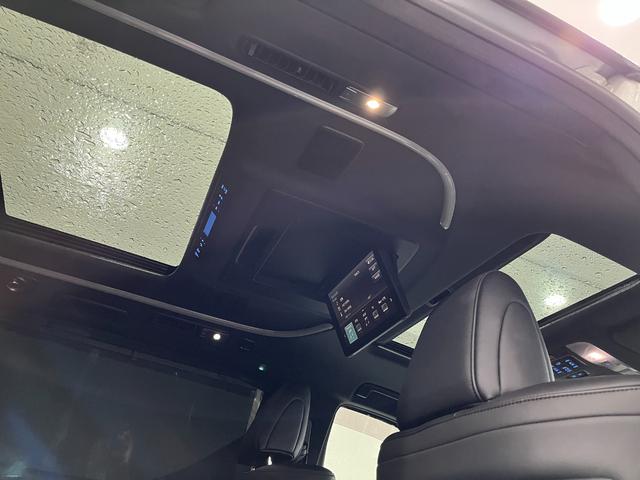 アルファード 3.5エグゼクティブラウンジ 寒冷地 モデリスタエアロ WORK21インチAW ツインムーンルーフ JBLプレミアサウンド リアエンターテイメント デジタルインナーミラー 黒革シート 3眼LED BSM ビルトインETC2.0(11枚目)