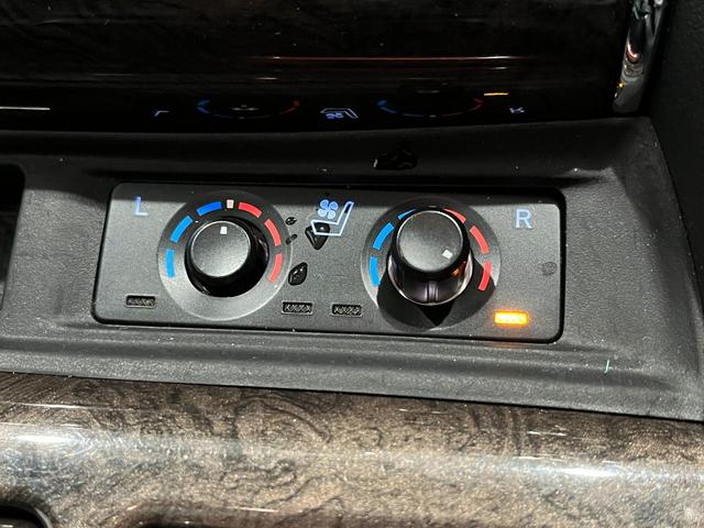 アルファード 3.5エグゼクティブラウンジ 寒冷地 モデリスタエアロ WORK21インチAW ツインムーンルーフ JBLプレミアサウンド リアエンターテイメント デジタルインナーミラー 黒革シート 3眼LED BSM ビルトインETC2.0(41枚目)