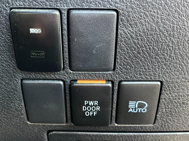 TOYOTA ALPHARD 2.5S TYPE GOLD II