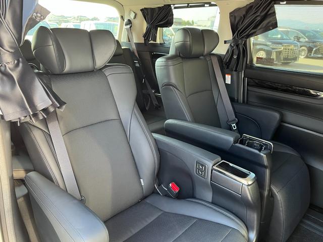 アルファード 2.5S Cパッケージ 寒冷地 パノラミックビューモニター デジタルインナーミラー 3眼LEDヘッドライト トヨタセーフティセンス 両側パワースライド シートヒーター&シートベンチレーション PWバックドア(37枚目)