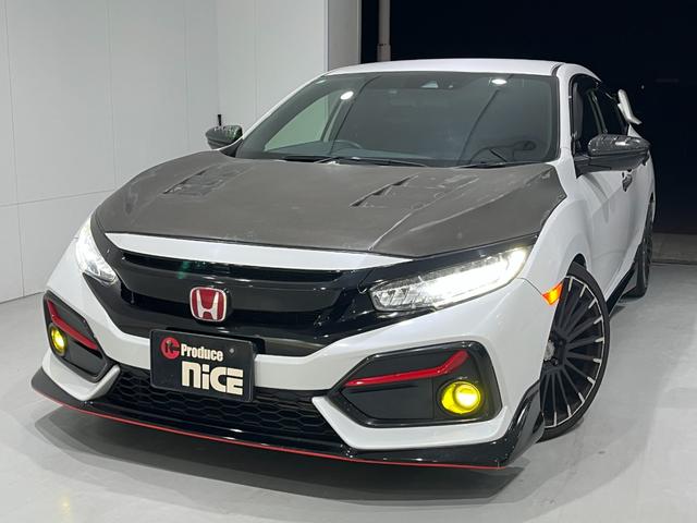 シビック セダン　ホンダセンシング　ＨｏｎｄａＳＥＮＳＩＮＧ　フルエアロ　カーボンボンネット　ＲＥＣＡＲＯシート　ＲＳＥスポーツマフラー　ナビ装着ＰＫＧ　パナソニック１０型ナビＢＤ／ＤＶＤ／ＣＤ　リアウィング　Ｂカメラ　ＥＴＣ２．０（9枚目）