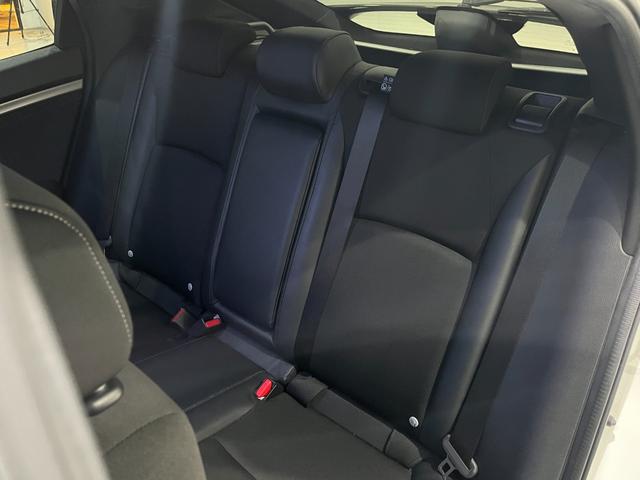 シビック セダン　ホンダセンシング　ＨｏｎｄａＳＥＮＳＩＮＧ　フルエアロ　カーボンボンネット　ＲＥＣＡＲＯシート　ＲＳＥスポーツマフラー　ナビ装着ＰＫＧ　パナソニック１０型ナビＢＤ／ＤＶＤ／ＣＤ　リアウィング　Ｂカメラ　ＥＴＣ２．０（46枚目）