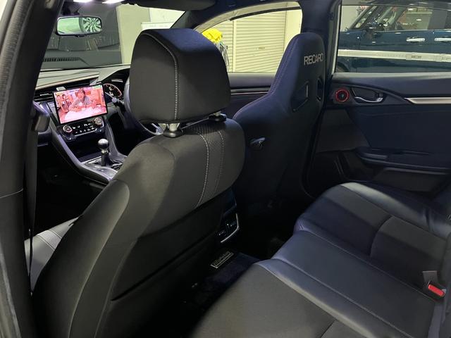 シビック セダン　ホンダセンシング　ＨｏｎｄａＳＥＮＳＩＮＧ　フルエアロ　カーボンボンネット　ＲＥＣＡＲＯシート　ＲＳＥスポーツマフラー　ナビ装着ＰＫＧ　パナソニック１０型ナビＢＤ／ＤＶＤ／ＣＤ　リアウィング　Ｂカメラ　ＥＴＣ２．０（47枚目）