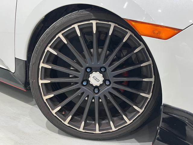 シビック セダン　ホンダセンシング　ＨｏｎｄａＳＥＮＳＩＮＧ　フルエアロ　カーボンボンネット　ＲＥＣＡＲＯシート　ＲＳＥスポーツマフラー　ナビ装着ＰＫＧ　パナソニック１０型ナビＢＤ／ＤＶＤ／ＣＤ　リアウィング　Ｂカメラ　ＥＴＣ２．０（54枚目）