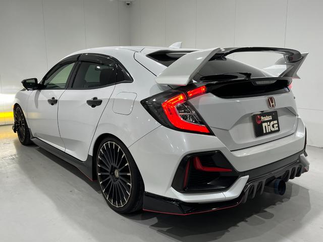 シビック セダン　ホンダセンシング　ＨｏｎｄａＳＥＮＳＩＮＧ　フルエアロ　カーボンボンネット　ＲＥＣＡＲＯシート　ＲＳＥスポーツマフラー　ナビ装着ＰＫＧ　パナソニック１０型ナビＢＤ／ＤＶＤ／ＣＤ　リアウィング　Ｂカメラ　ＥＴＣ２．０（57枚目）