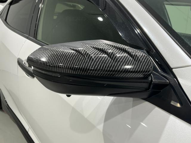 シビック セダン　ホンダセンシング　ＨｏｎｄａＳＥＮＳＩＮＧ　フルエアロ　カーボンボンネット　ＲＥＣＡＲＯシート　ＲＳＥスポーツマフラー　ナビ装着ＰＫＧ　パナソニック１０型ナビＢＤ／ＤＶＤ／ＣＤ　リアウィング　Ｂカメラ　ＥＴＣ２．０（63枚目）