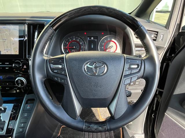 アルファード 2.5S タイプゴールド ブリッツ車高調 ロクサーニ20インチAW ツインムーンルーフ デジタルインナーミラー BSM 後席モニター エントリーナビキット フルセグTV CD/DVDデッキ 3眼LEDヘッドライト(22枚目)