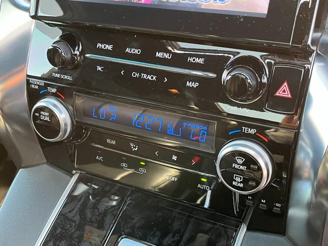 アルファード 2.5S タイプゴールド ブリッツ車高調 ロクサーニ20インチAW ツインムーンルーフ デジタルインナーミラー BSM 後席モニター エントリーナビキット フルセグTV CD/DVDデッキ 3眼LEDヘッドライト(35枚目)