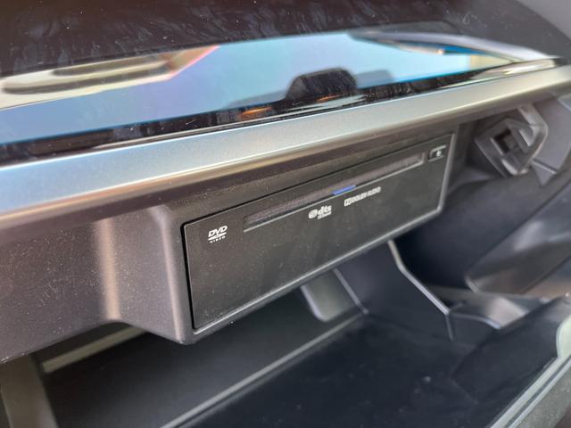 アルファード 2.5S タイプゴールド ブリッツ車高調 ロクサーニ20インチAW ツインムーンルーフ デジタルインナーミラー BSM 後席モニター エントリーナビキット フルセグTV CD/DVDデッキ 3眼LEDヘッドライト(55枚目)